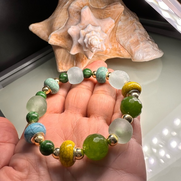 RARE TAIWAN JADE + SEA GLASS + BURMA JADE NATURAL STONES BRACELET size 7” - Picture 9 of 13